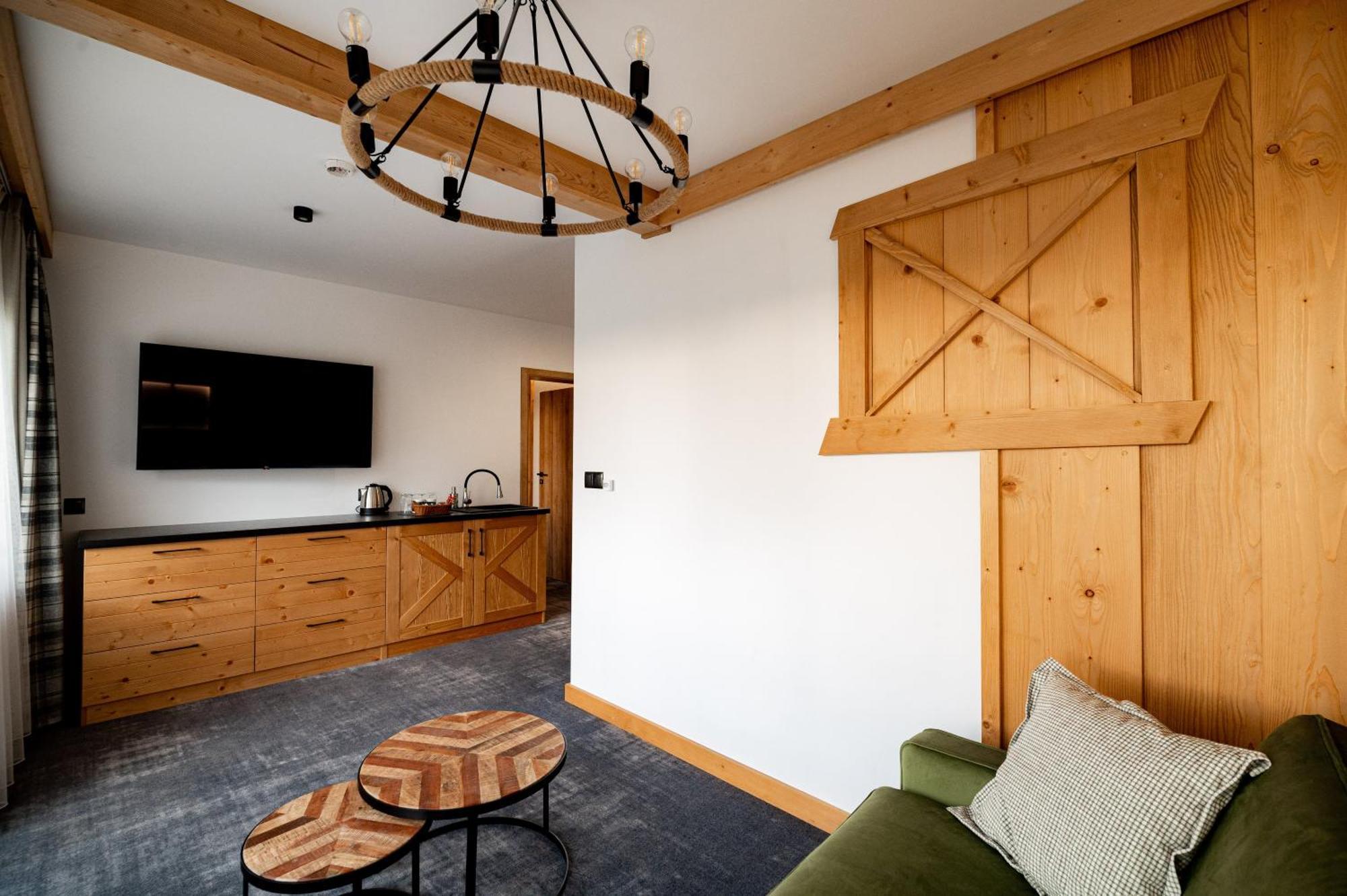 Hotel apartamentowy Ku Dolinie Kościelisko